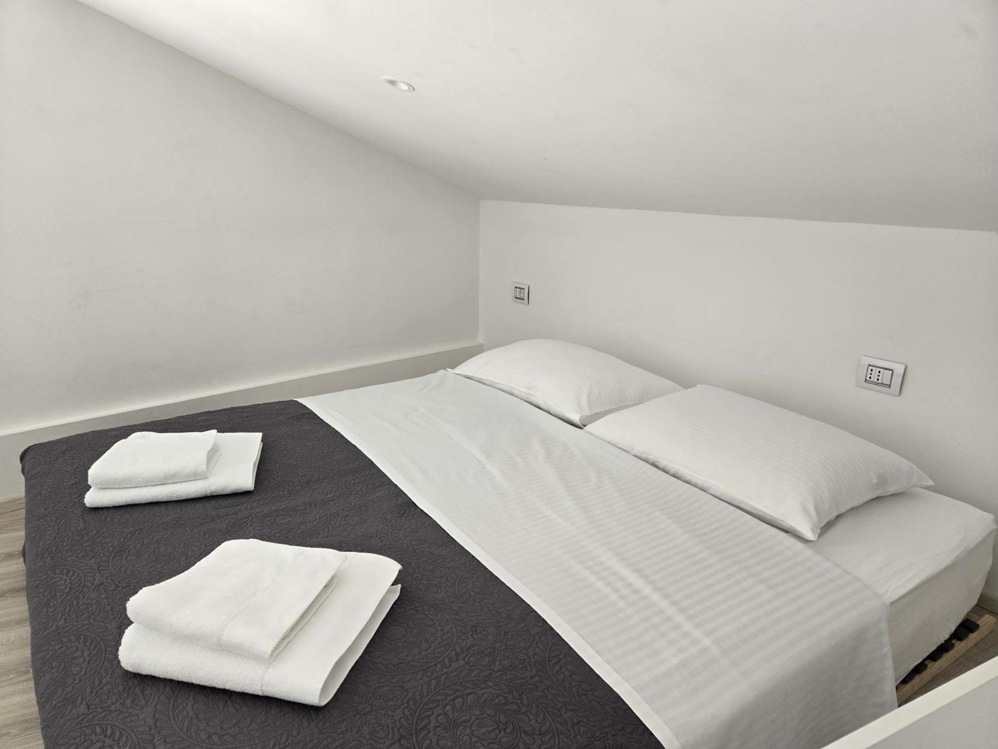 Vis A Vis Apartments Baška Exteriér fotografie