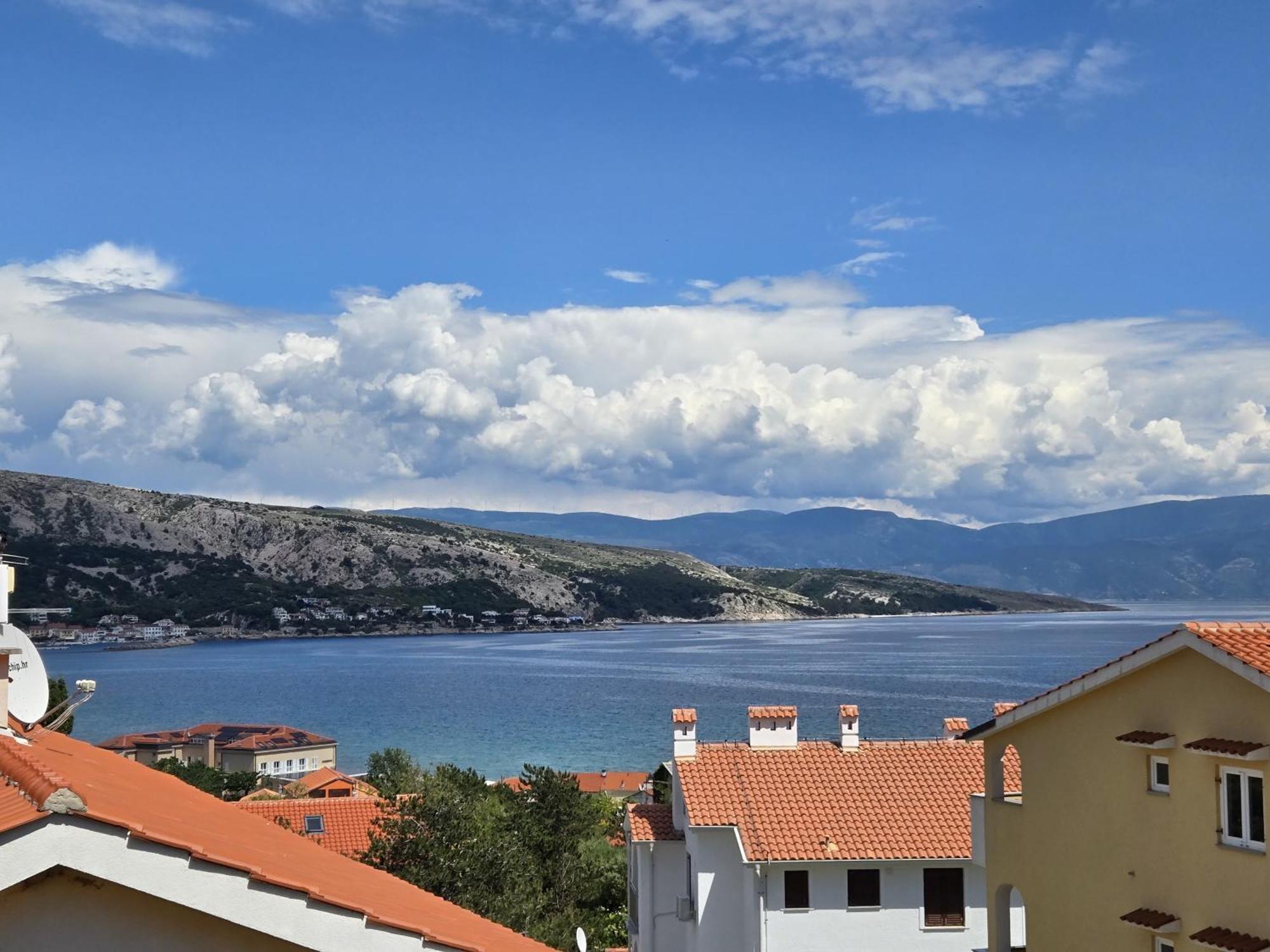 Vis A Vis Apartments Baška Exteriér fotografie